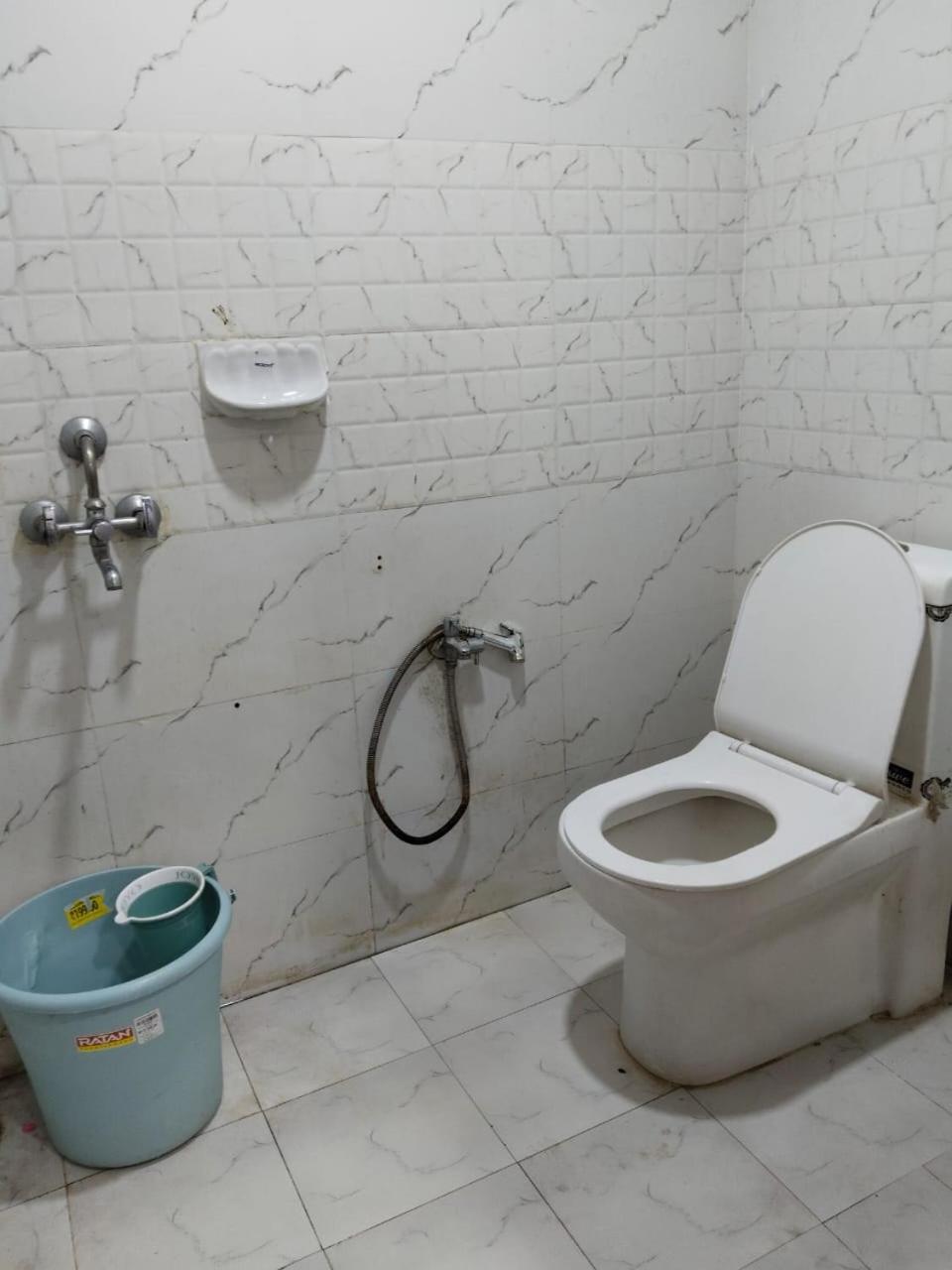 Blossoms Room The Plaza-Luxury Collection- Lakdikapul Hyderabad Exterior foto